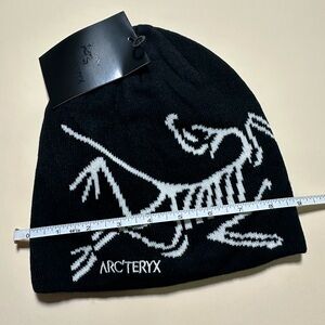 NTW Arc'teryx Bird Head Toque Black and White Logo Beanie Winter Cap